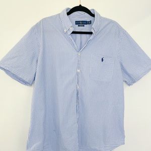 SOLD Men’s Ralph Lauren Seersucker Shortsleeved Button down size XL